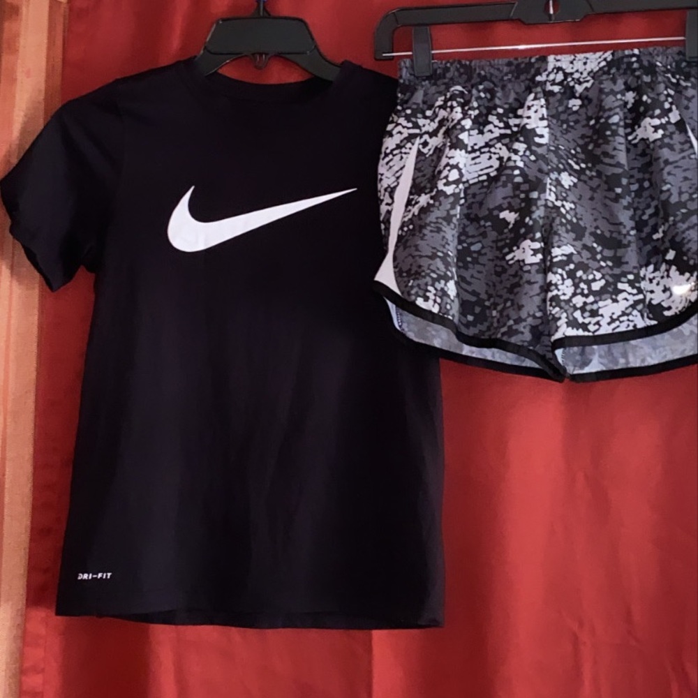 Nike set